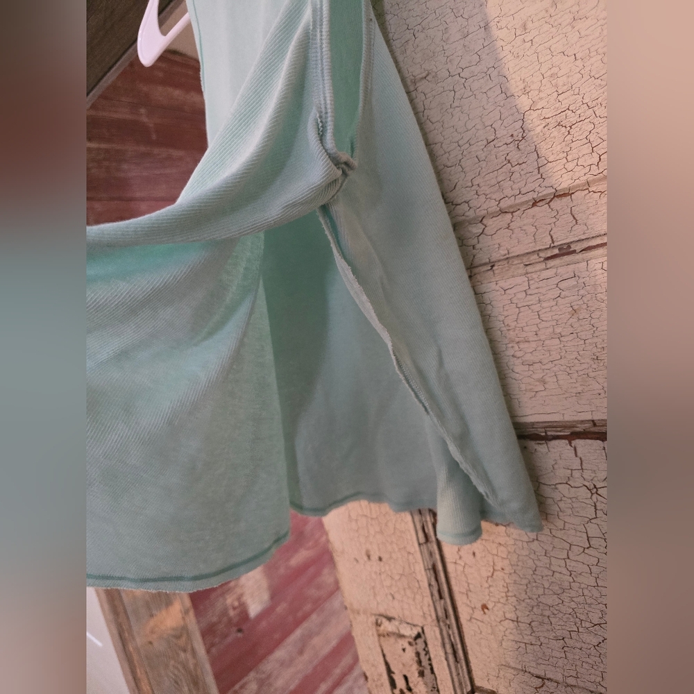 Free People Intimately Mint Green Sleeveless Women's Top split side comfy XS - Picture 2 of 5